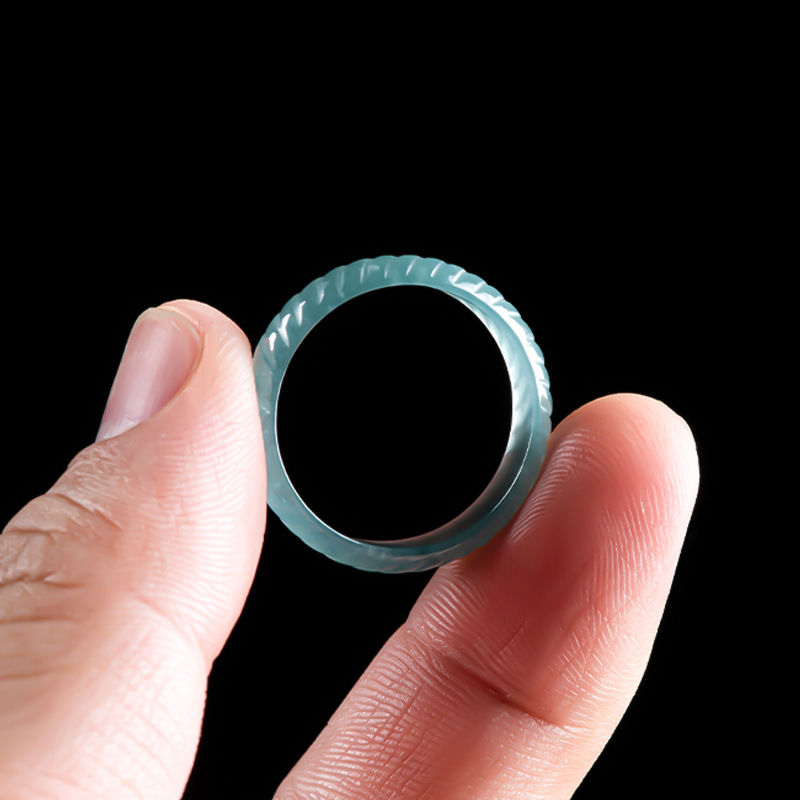Jewelry & Watches Spółka Z Ograniczoną Odpowiedzialnością - Blaue Echte Burmesische Jade-Ringe Luxuriöse Smaragd-Geschnitzte