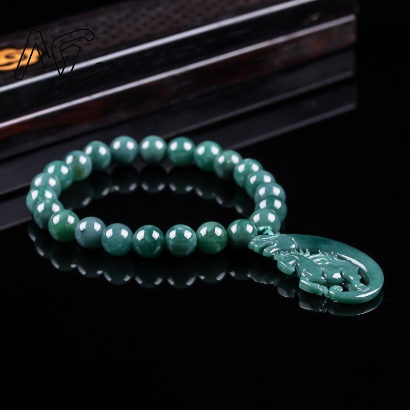 Natürliches Jadeit Blauwasser- – Jewelry & Watches Spółka Z Ograniczoną Odpowiedzialnością Bewertung und Preis