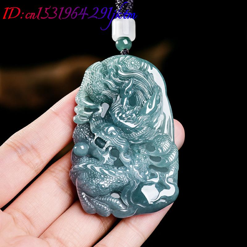 Natürliche burmesische Jadeit- – Jewelry & Watches Spółka Z Ograniczoną Odpowiedzialnością Bewertung und Preis