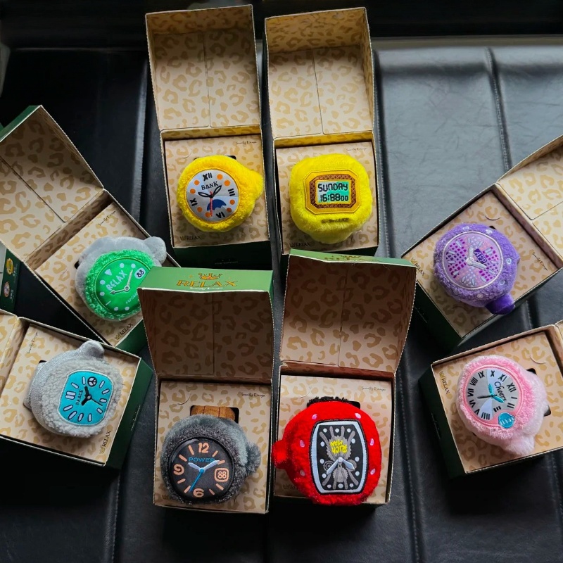 Auf Lager Pop Sonntag Plüsch R – Jewelry Watches Box Bewertung und Preis