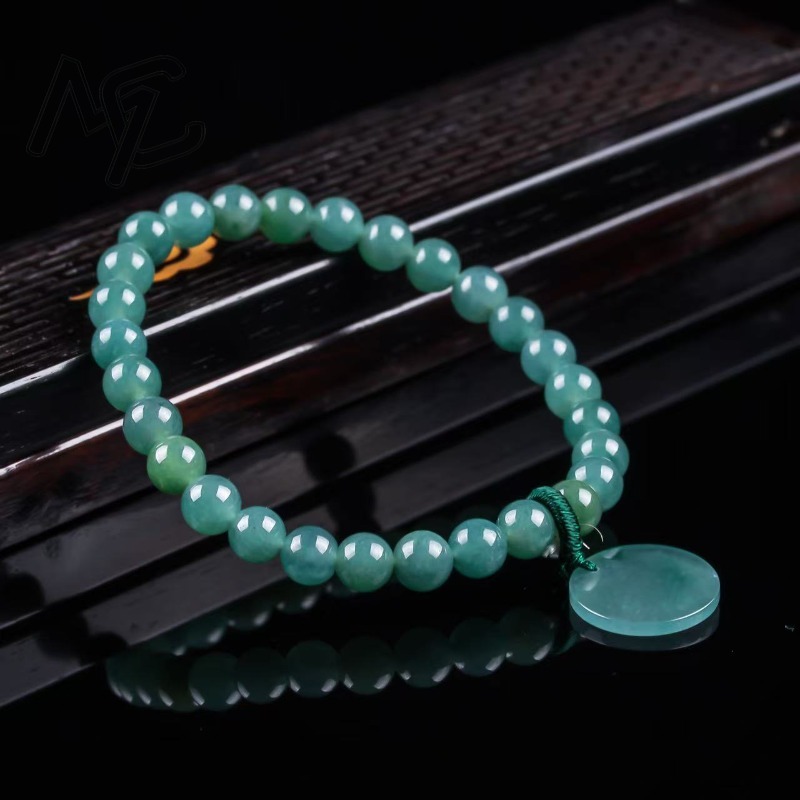 Natürlicher Jadeit Blauwasser- – Jewelry & Watches Spółka Z Ograniczoną Odpowiedzialnością Bewertung und Preis