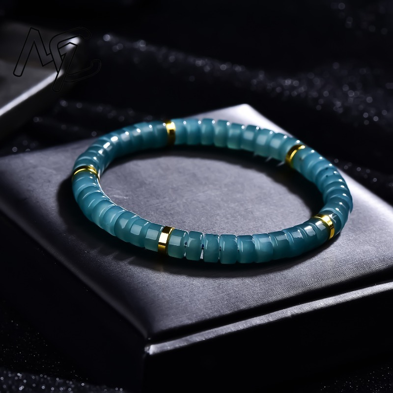 Natürliche Jadeit Blauwasser A – Jewelry & Watches Spółka Z Ograniczoną Odpowiedzialnością Bewertung und Preis