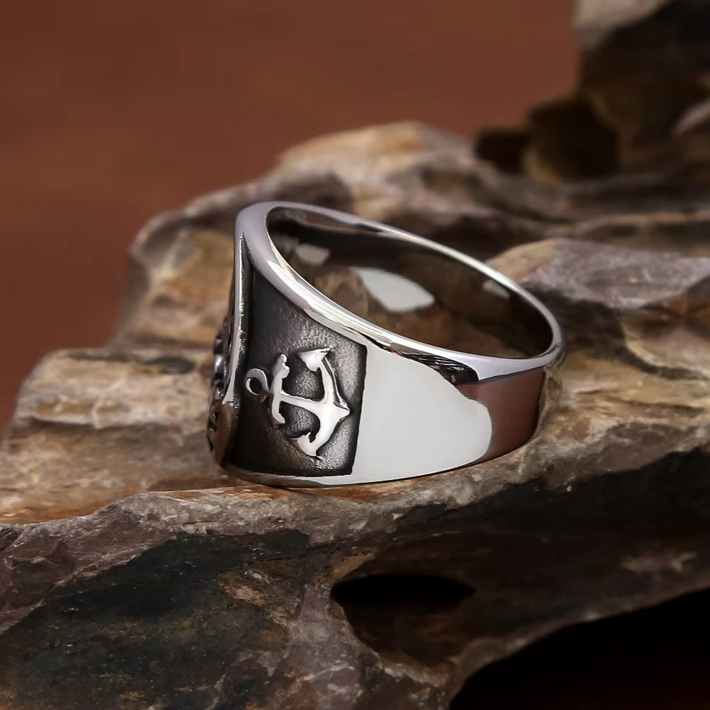 Vintage Nautischer Nordischer  – Mens Signet Ring Bewertung und Preis